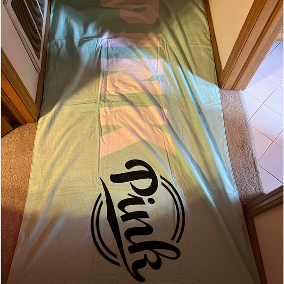 Vs Pink beach towel 2016 holiday collection Boyfriend oversized sea foam - Picture 4 of 10